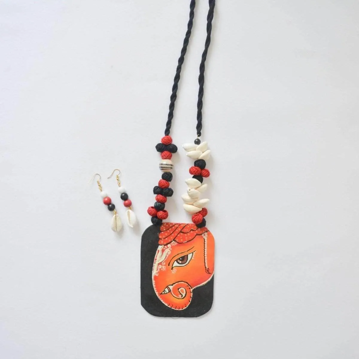 Avnish Handpainted Red (Necklace) Set