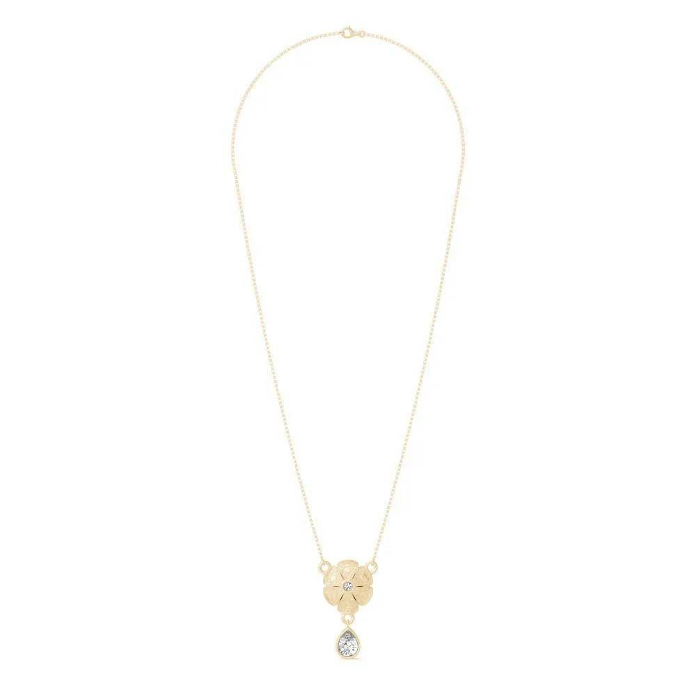 Collette Pear Daisy Necklace