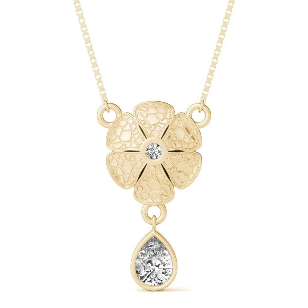 Collette Pear Daisy Necklace