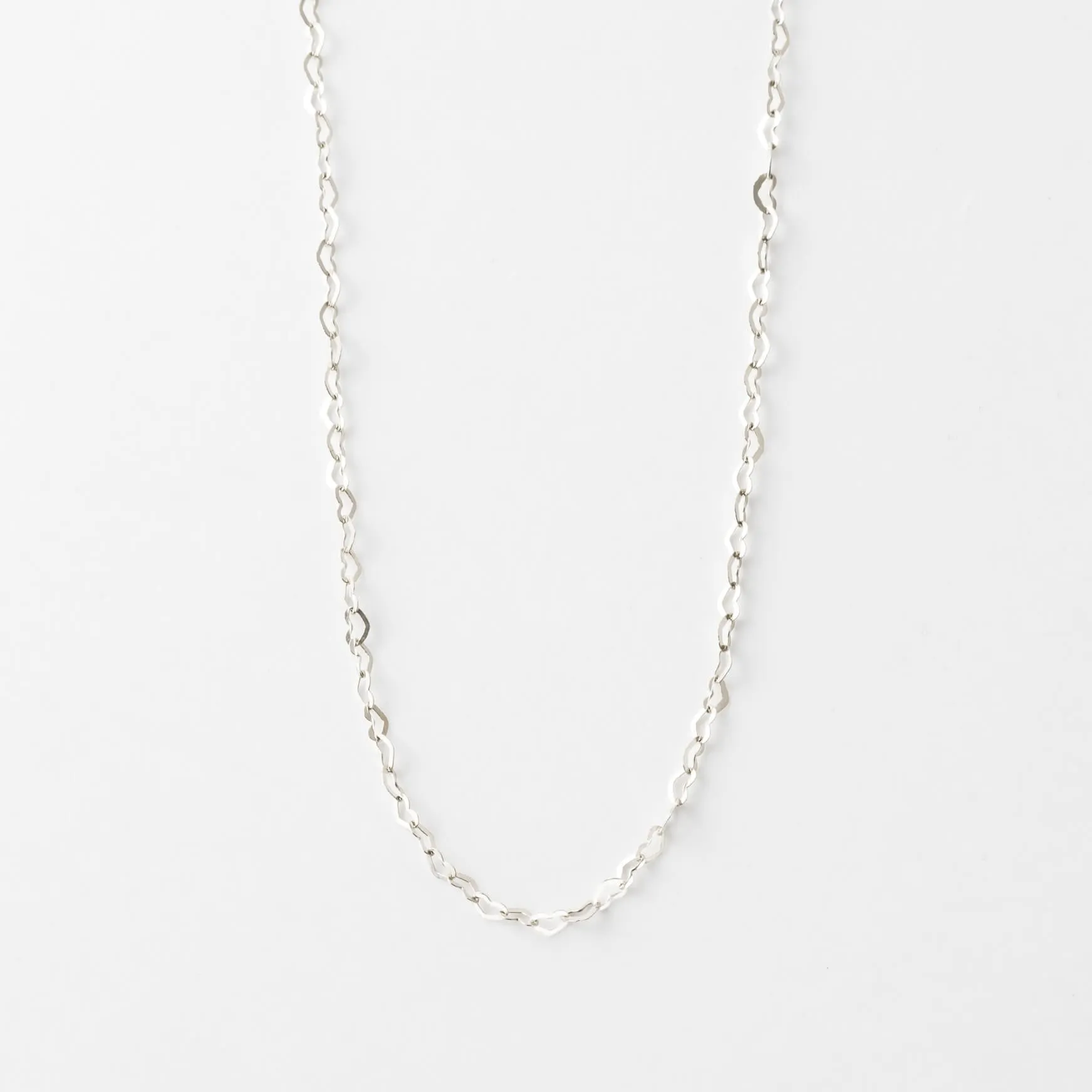 Dainty Heart Choker