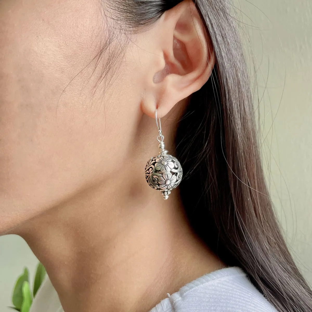 Filigree ball drop earrings | Indian earrings | Sterling silver ear dangler | Ball earrings | Silver jewelry | E971