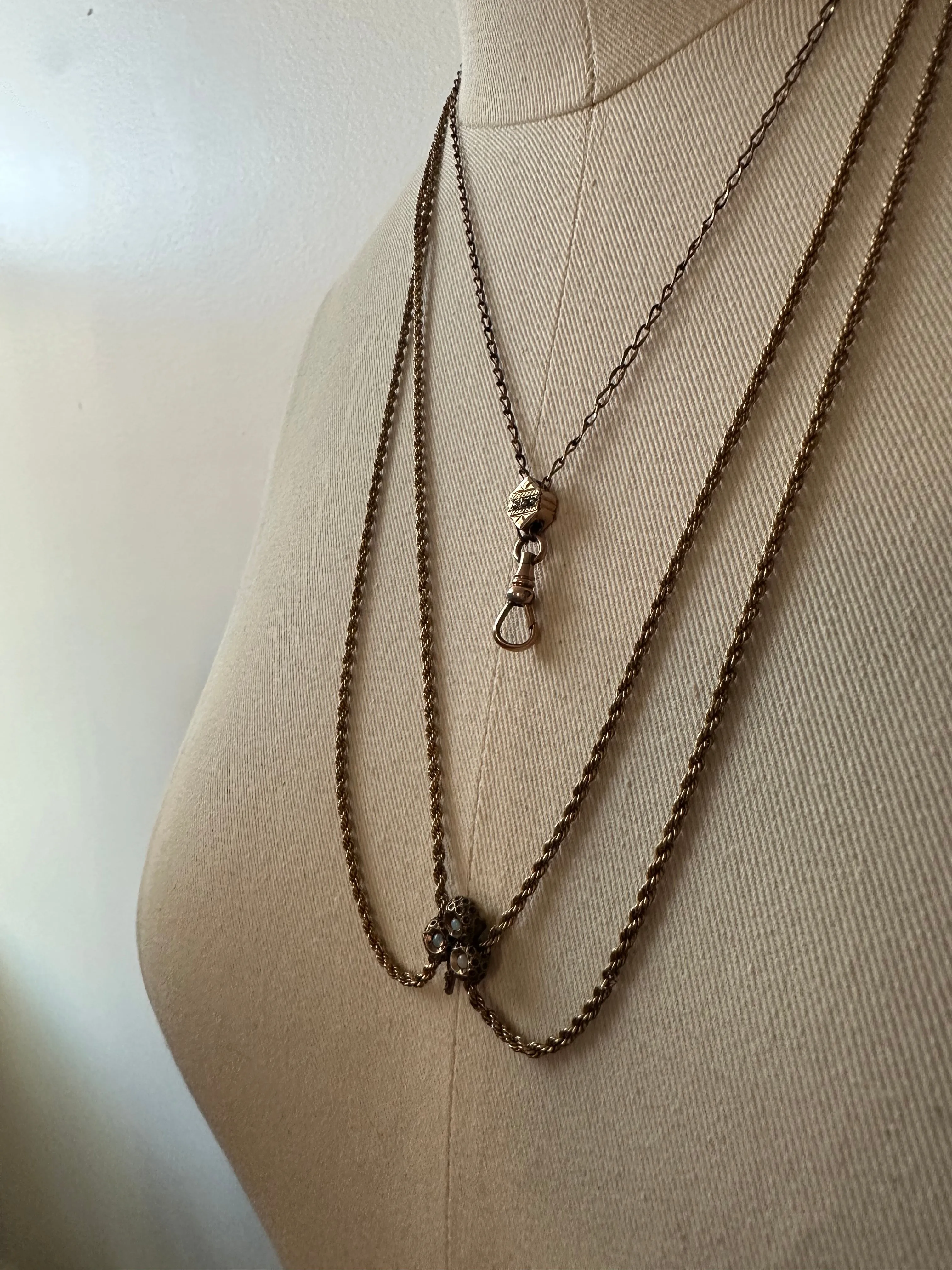 Joyce Slide Necklace