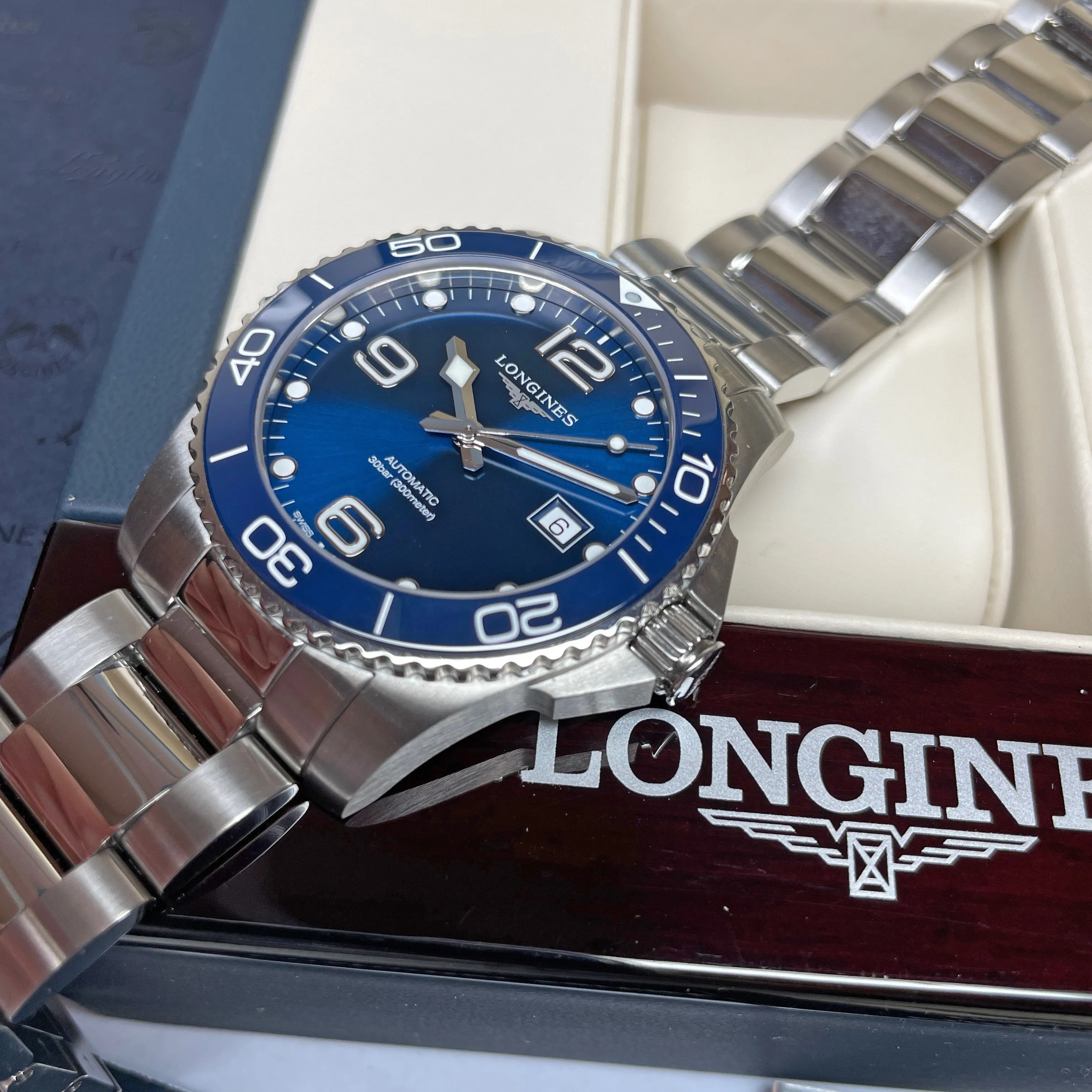 Longines Hydroconquest 41MM Automatic Sunray Blue Dial Ceramic Watch L37814966